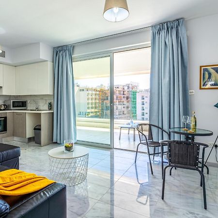 Oyster 1-Br Apt In Larnaca Dış mekan fotoğraf