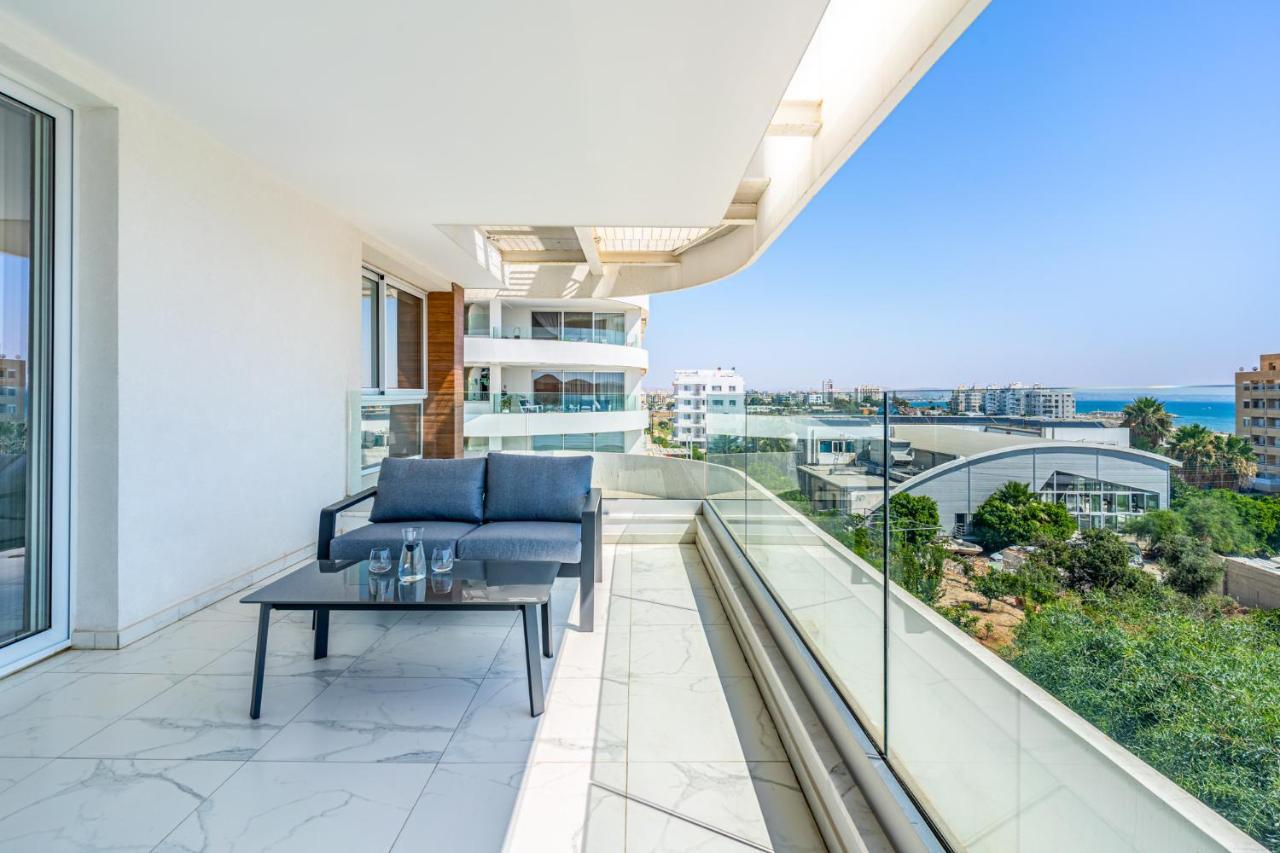 Oyster 1-Br Apt In Larnaca Dış mekan fotoğraf